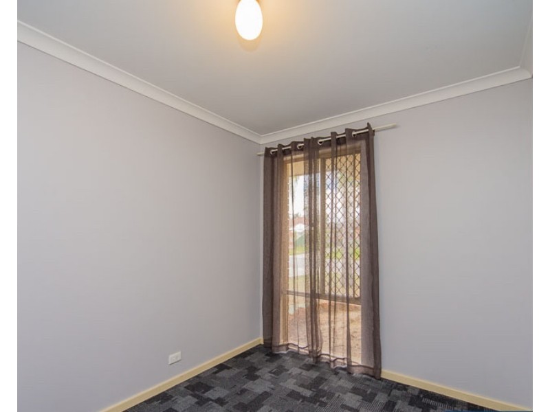 85 Ewart Street, Midland WA 6056
