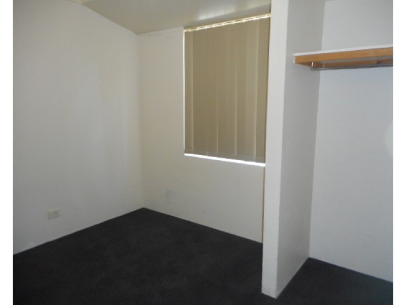 8 Brookside Gardens, Caversham WA 6055