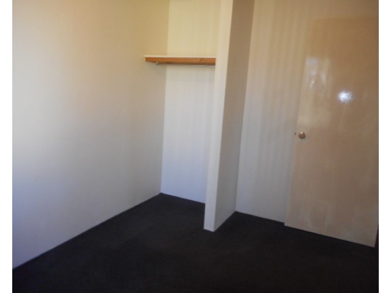 8 Brookside Gardens, Caversham WA 6055