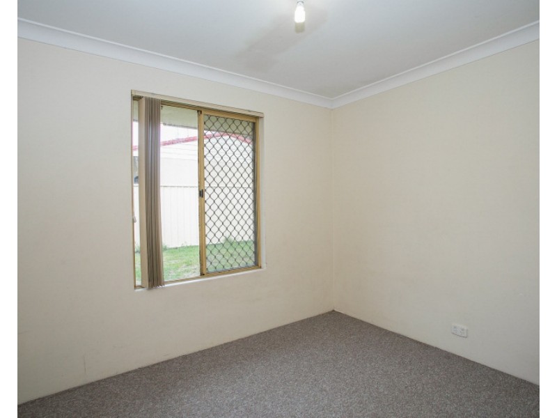 2 Jewel Court, Langford WA 6147