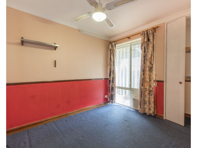47 Woodleigh Gardens, Ballajura WA 6066