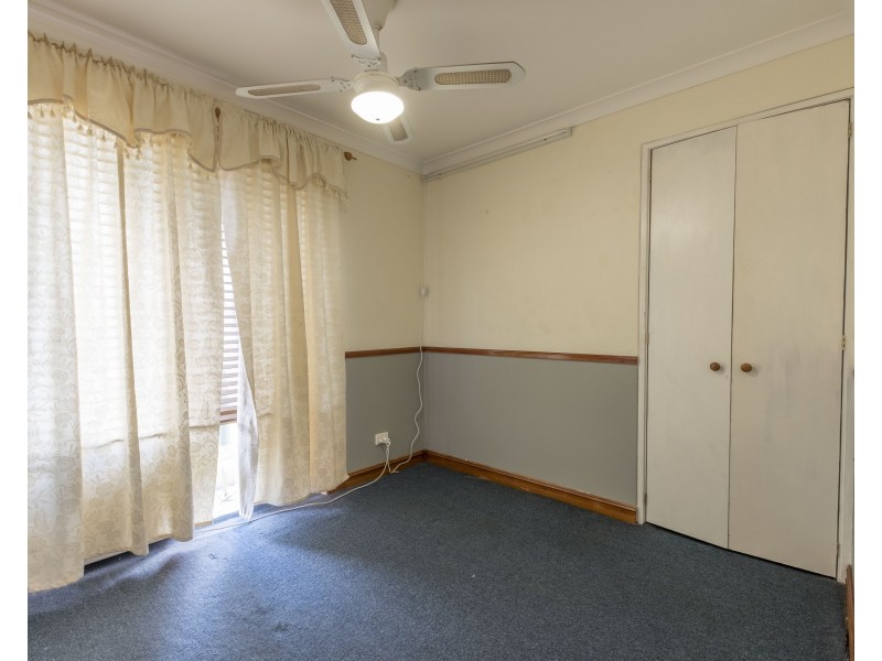 47 Woodleigh Gardens, Ballajura WA 6066