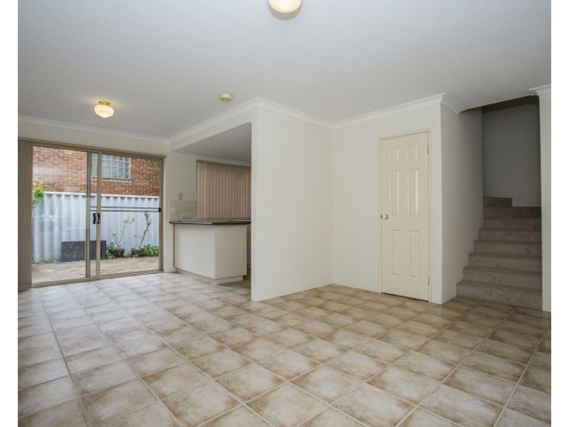 2/12 Melrose Street, Leederville WA 6007