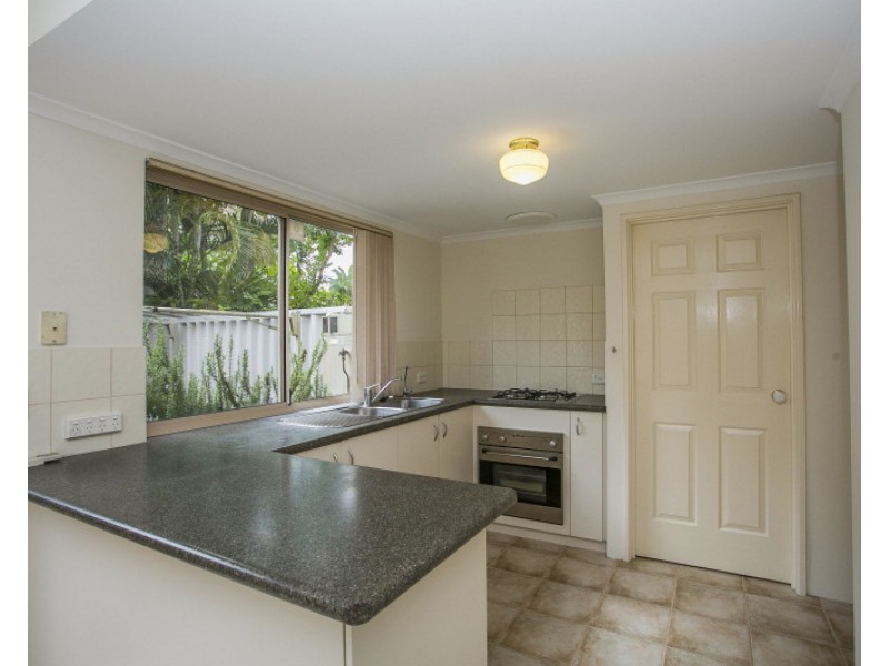 2/12 Melrose Street, Leederville WA 6007