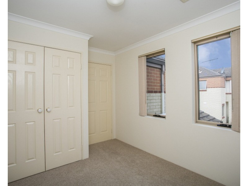 2/12 Melrose Street, Leederville WA 6007