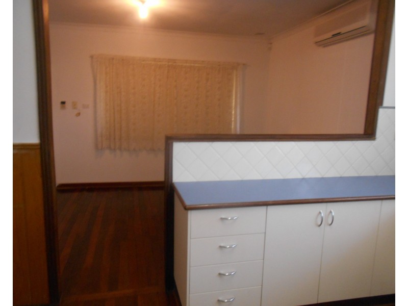 21 Priestley Street, Embleton WA 6062