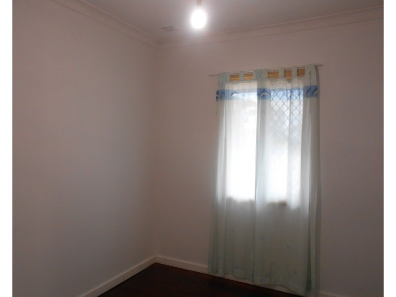 21 Priestley Street, Embleton WA 6062