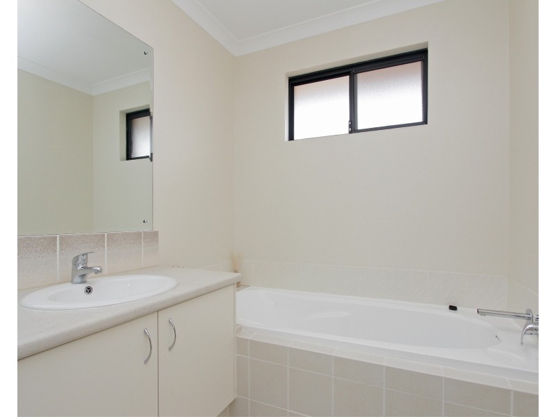 31 Ashbury Crescent, Mirrabooka WA 6061