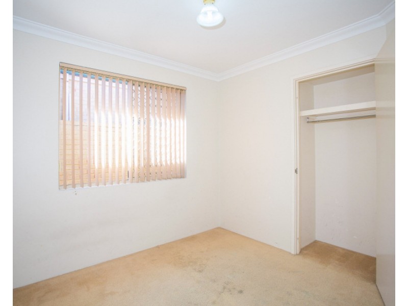 2/83 Station Street, Cannington WA 6107