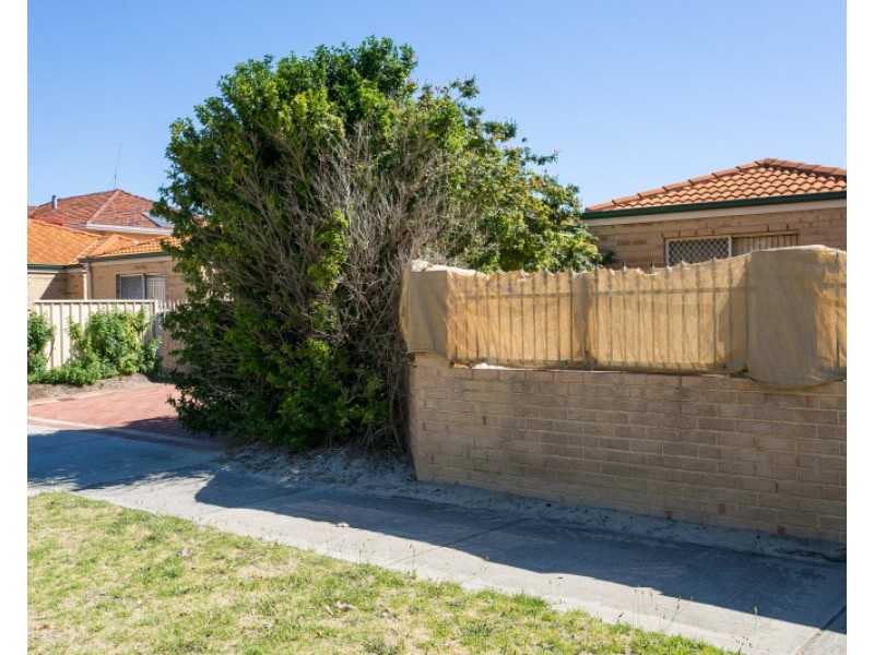2/83 Station Street, Cannington WA 6107