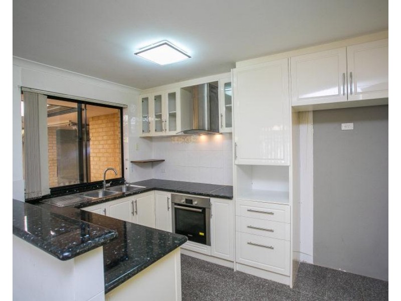 39 Bates Loop, Lockridge WA 6054