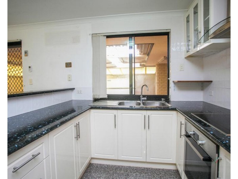 39 Bates Loop, Lockridge WA 6054