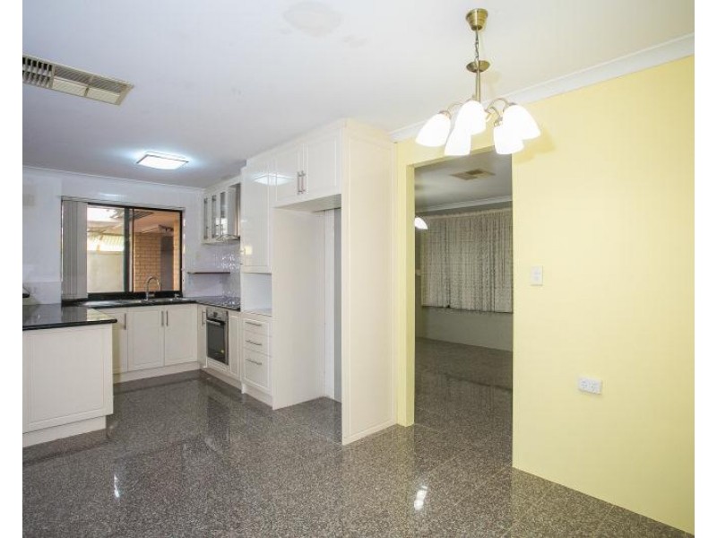 39 Bates Loop, Lockridge WA 6054