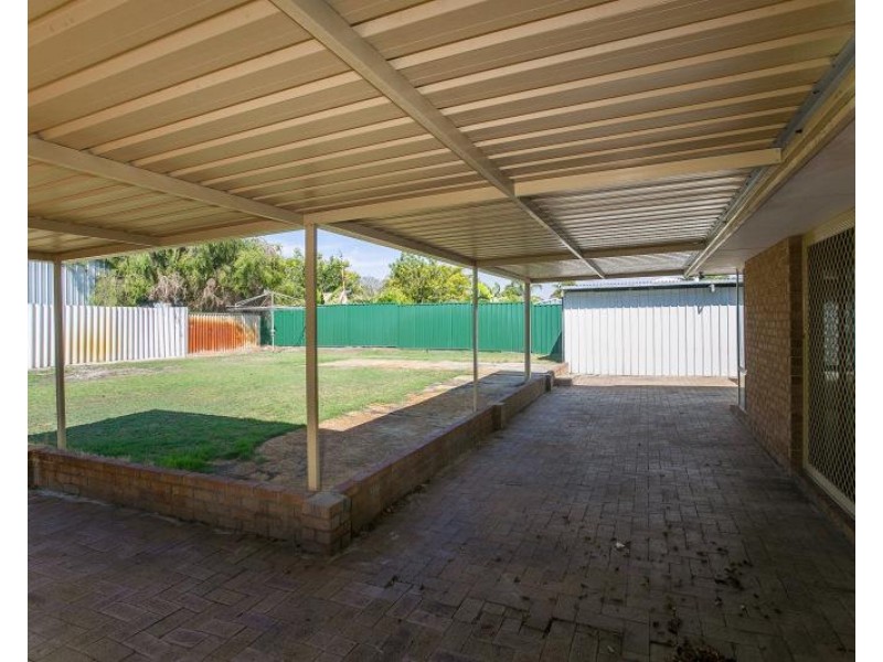 32 Amazon Drive, Beechboro WA 6063