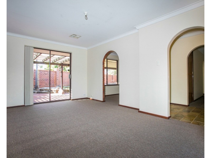 6 Edge Place, Dianella WA 6059