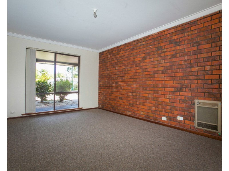 6 Edge Place, Dianella WA 6059