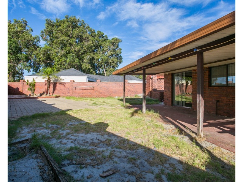 6 Edge Place, Dianella WA 6059