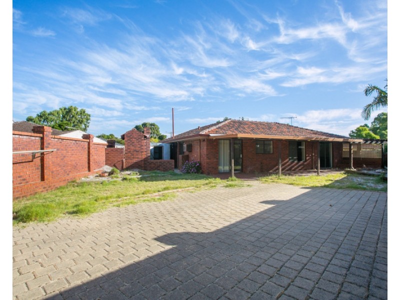 6 Edge Place, Dianella WA 6059