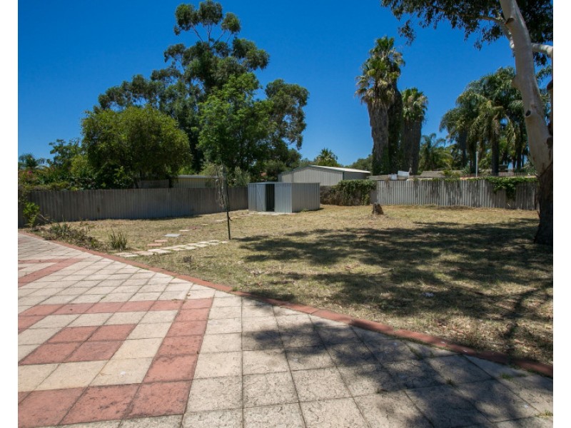 21 Webb Street, Gosnells WA 6110