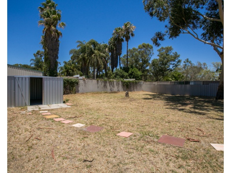 21 Webb Street, Gosnells WA 6110