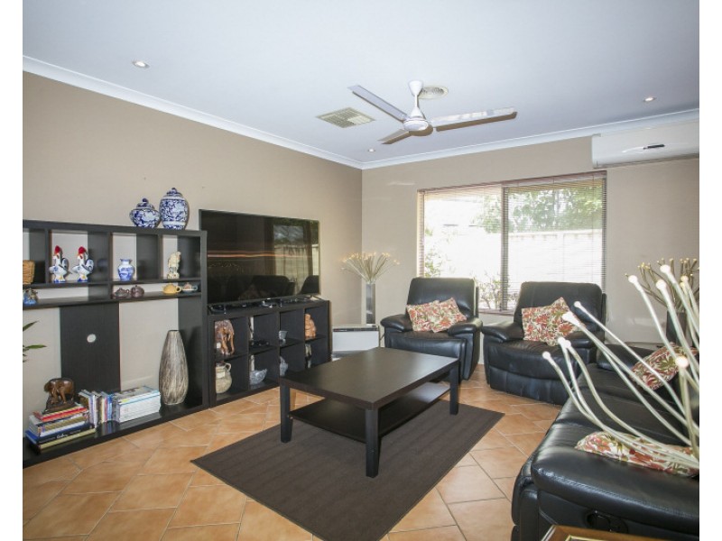 32 Marda Way, Nollamara WA 6061