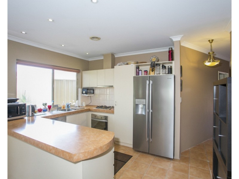 32 Marda Way, Nollamara WA 6061