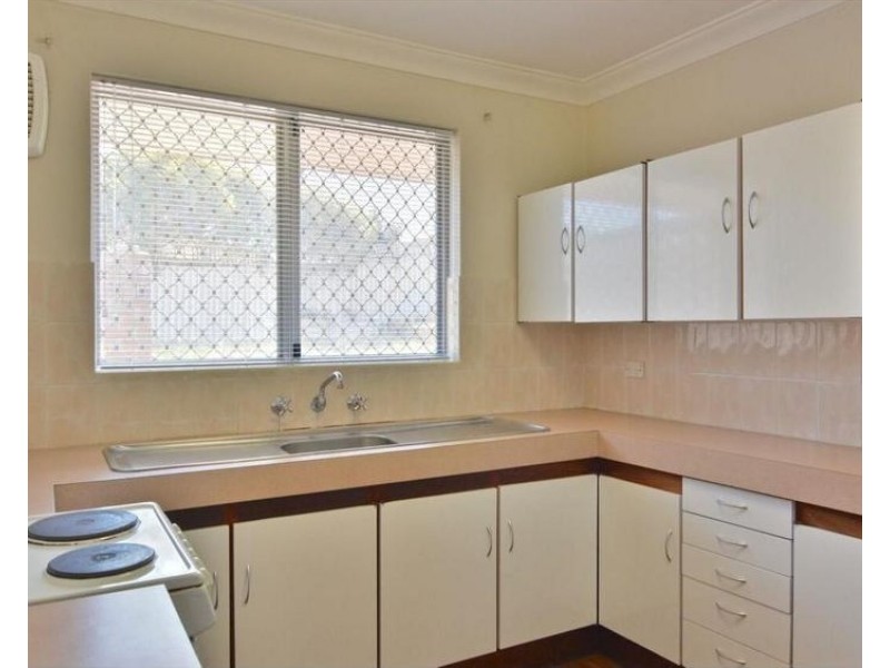 133B Giles Avenue, Padbury WA 6025