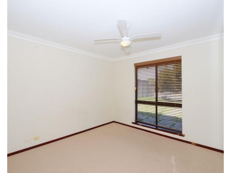 133B Giles Avenue, Padbury WA 6025
