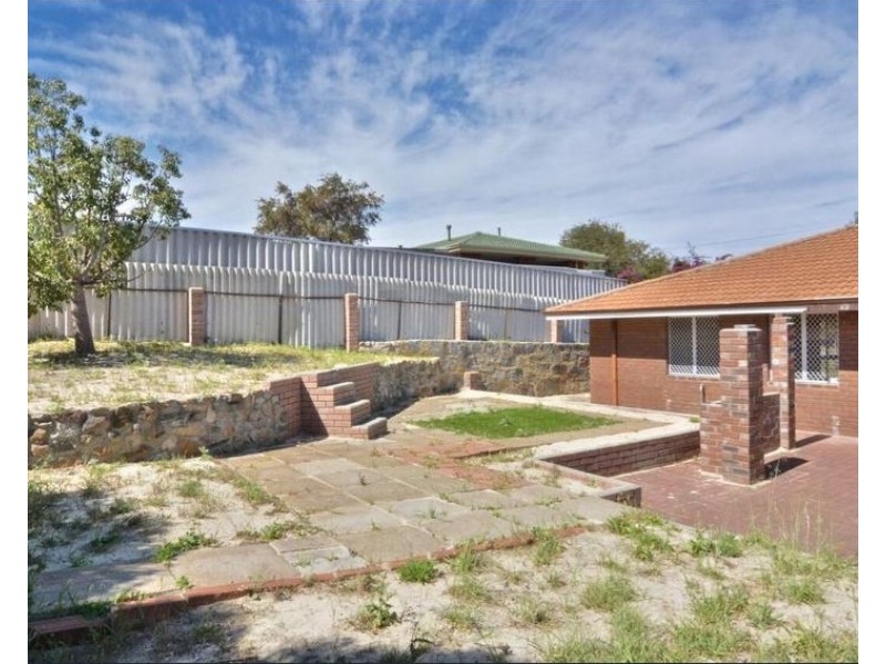 133B Giles Avenue, Padbury WA 6025