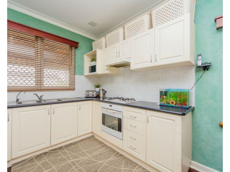 41 Maurice Street, Embleton WA 6062