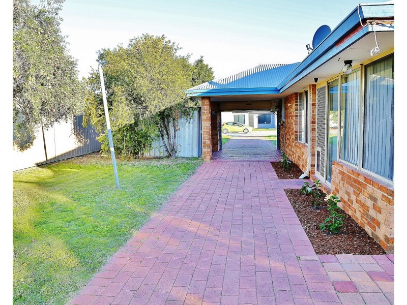 212 Patricia Street, Caversham WA 6055