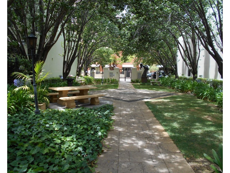 16/19 Little Shenton Lane, Northbridge WA 6003