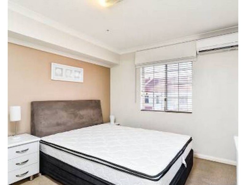 16/19 Little Shenton Lane, Northbridge WA 6003