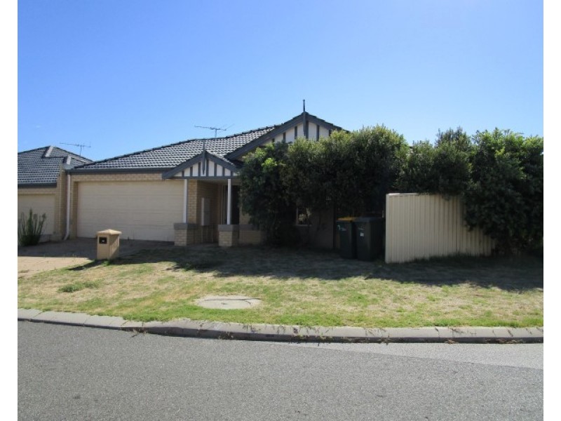 10 La Trobe Street, Landsdale WA 6065