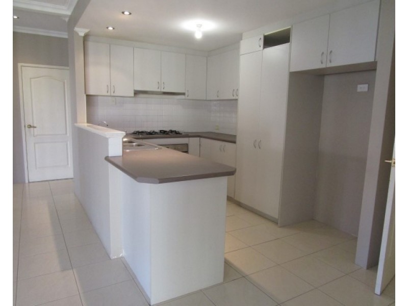 10 La Trobe Street, Landsdale WA 6065