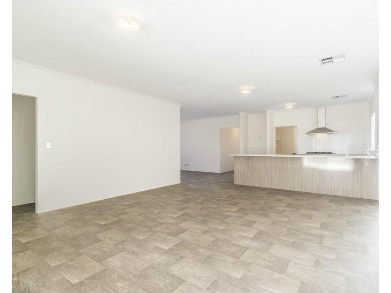 6 Scrubwren Circuit, Alkimos WA 6038