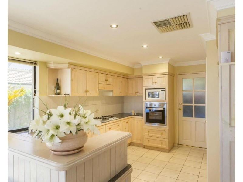 15 Bellerive Boulevard, Madeley WA 6065