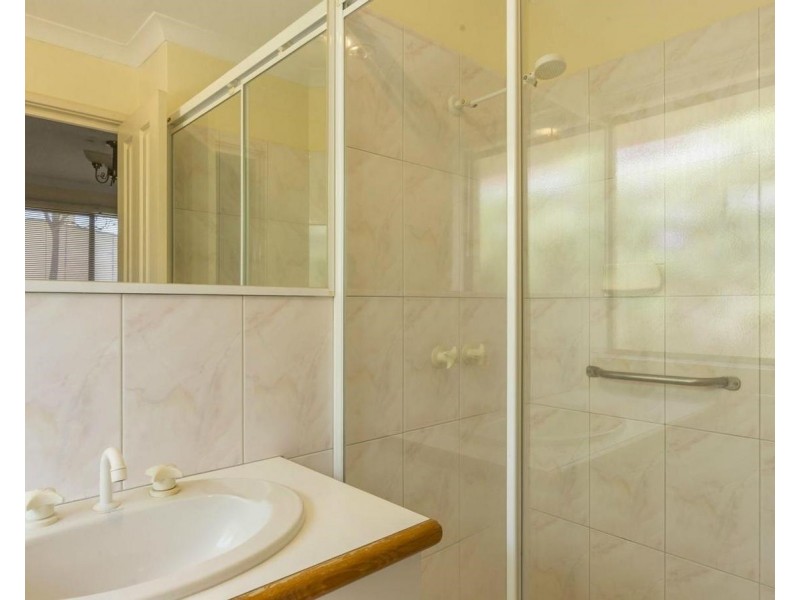 15 Bellerive Boulevard, Madeley WA 6065