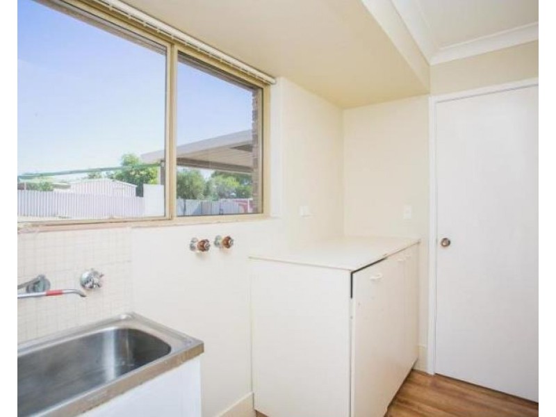 28 Parin Road, Marangaroo WA 6064