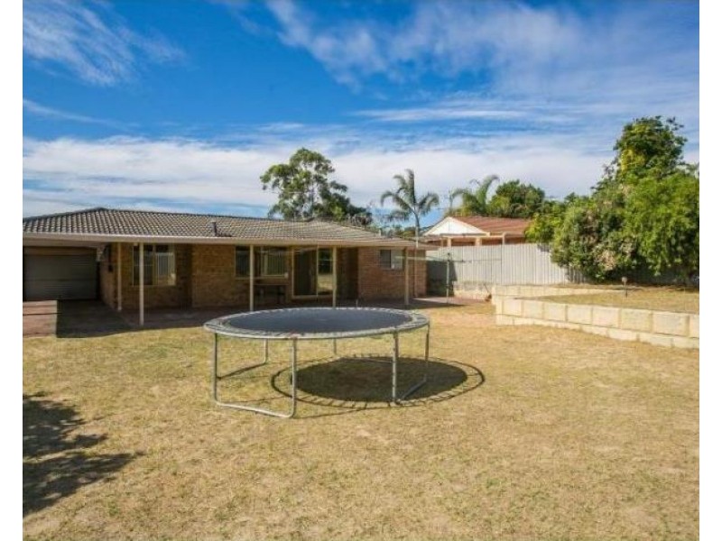 28 Parin Road, Marangaroo WA 6064