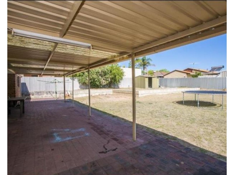 28 Parin Road, Marangaroo WA 6064