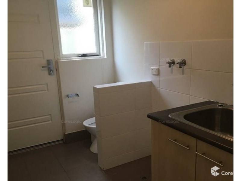 1/12  Leila Street, Cannington WA 6107