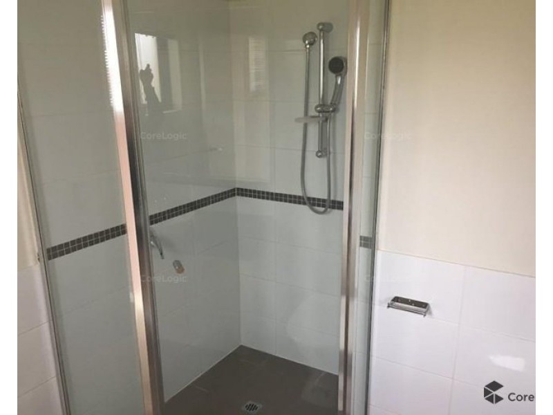 1/12  Leila Street, Cannington WA 6107