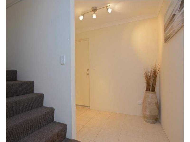 11B Kimbara Place, Nollamara WA 6061