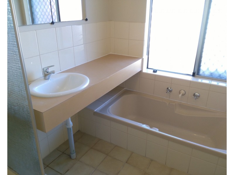 8 Amazon Drive, Beechboro WA 6063