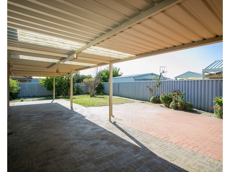 8 Amazon Drive, Beechboro WA 6063