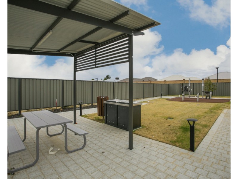 46/558 Metcalfe Road, Ferndale WA 6148