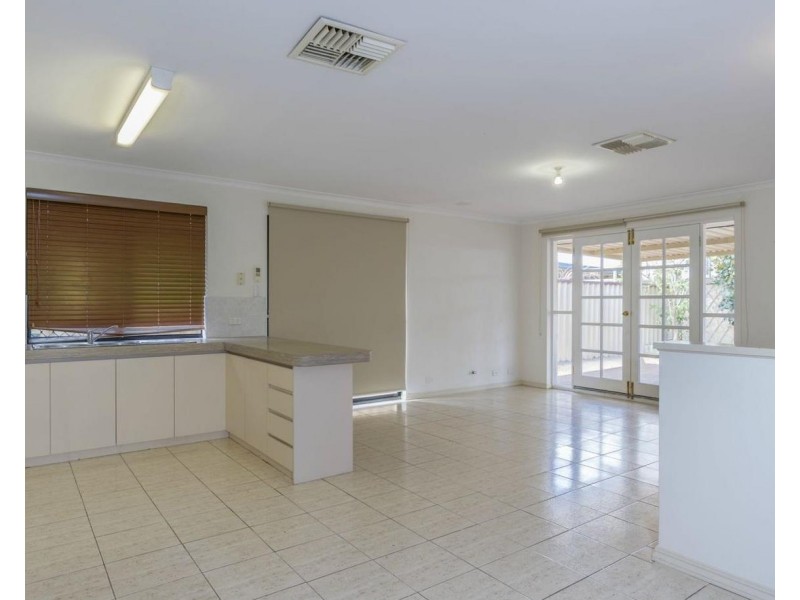 54 Terelinck Crescent, Redcliffe WA 6104