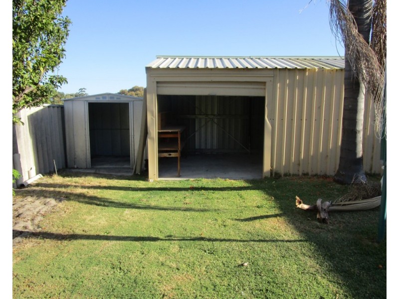 19 Gerosa Place, Alexander Heights WA 6064