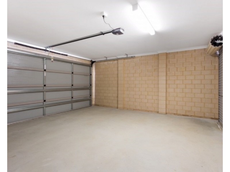 15D Sixth Road, Armadale WA 6112